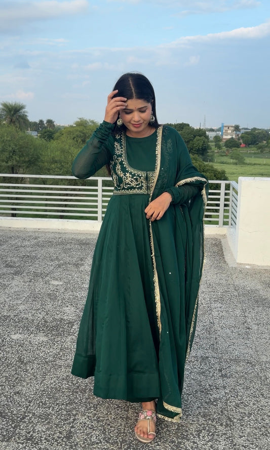 Green Queen Anarkali