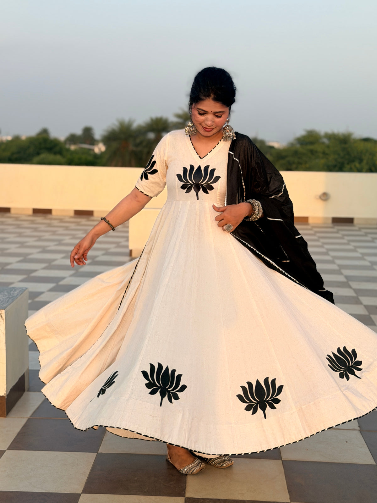 Black Lotus Anarkali