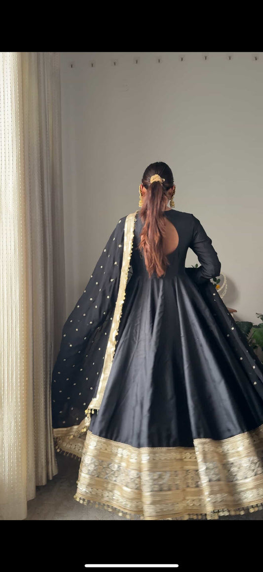 Black Noor Anarkali